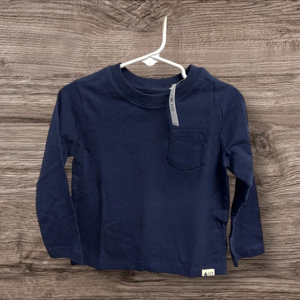 NWT 3T GAP Blue LSS Classic Crew, ofrswlcme, 15% offw2+ bundle